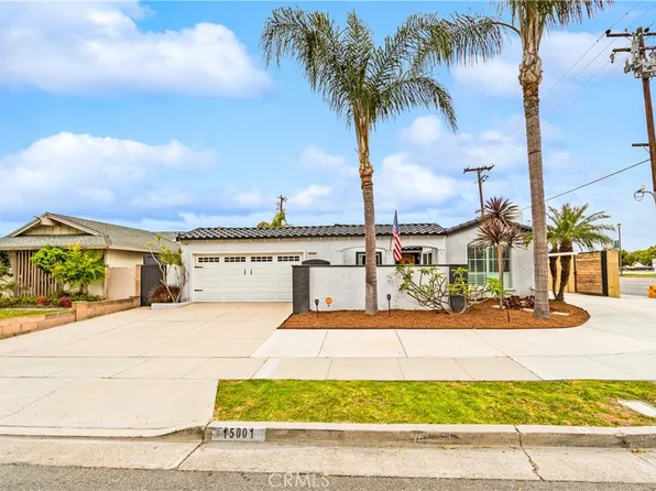 15001 Victoria Ln, Huntington Beach, CA 92647