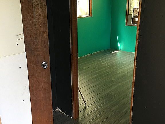 5th image of 431 N Westward Way