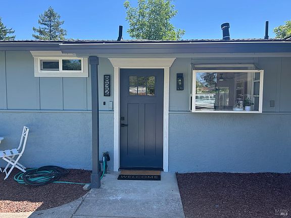 3rd image of 832 Murray Drive