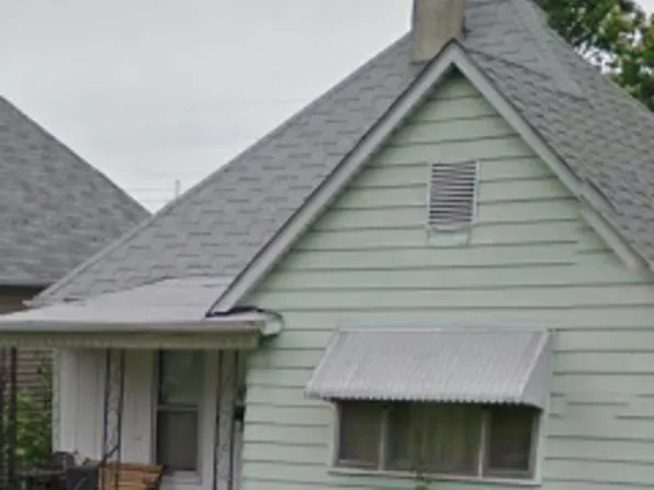 2034 N 21st St, Terre Haute, IN 47804