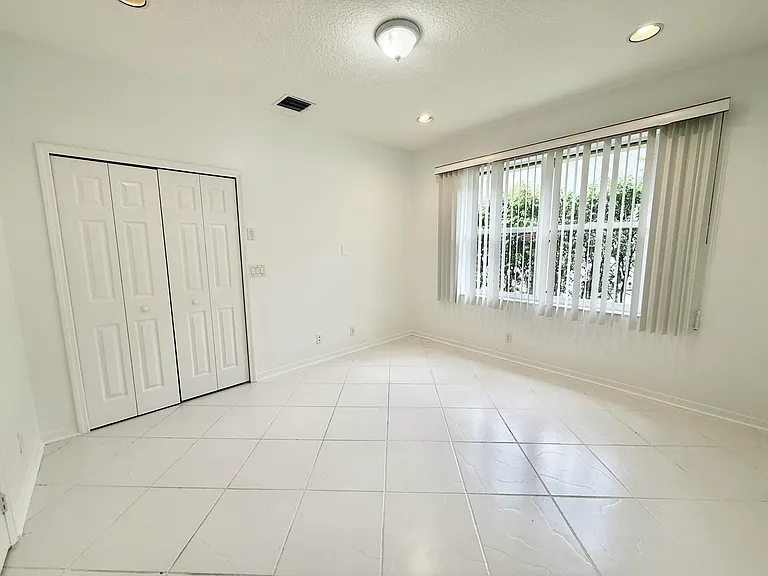 12310 Riverfalls Ct — Photo 18