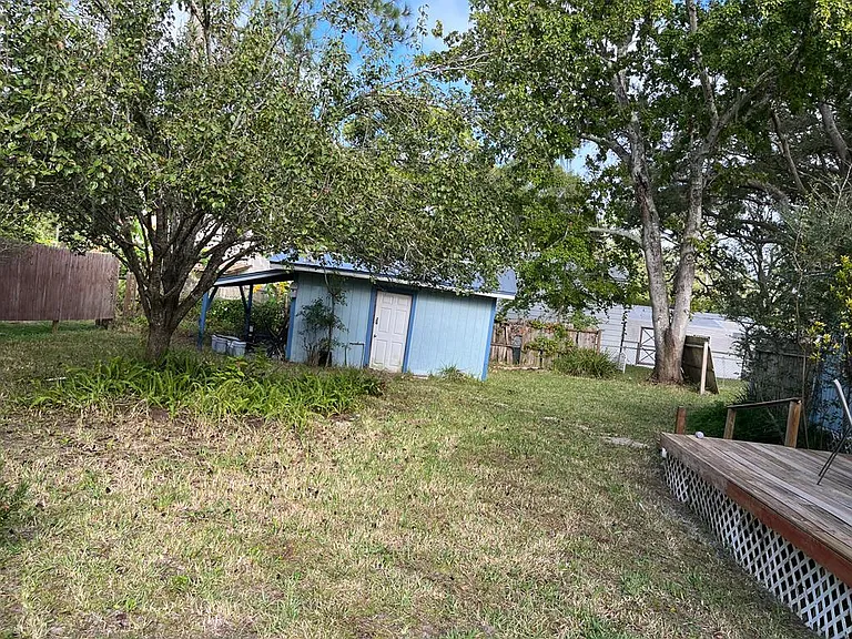 248 Ocean Blvd — Photo 19
