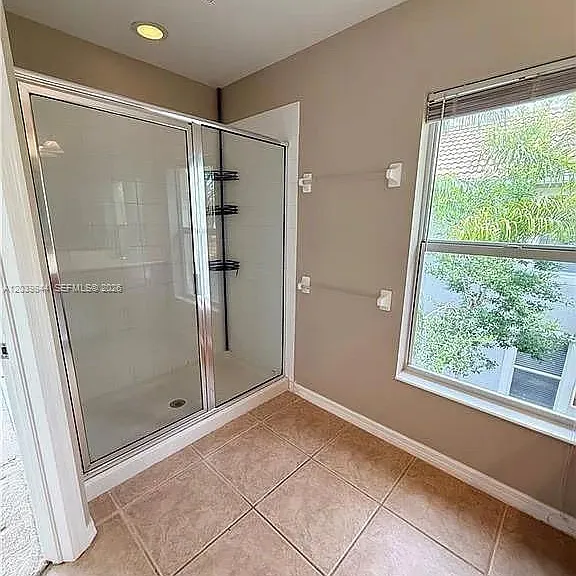 15498 Marcello Cir — Photo 17