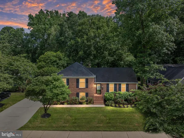 1589 Crofton Pkwy, Crofton, MD 21114