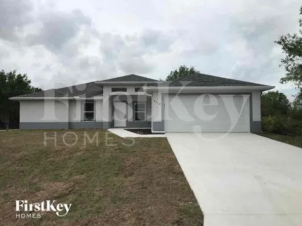 6114 Holt Ct, Fort Myers, FL 33905