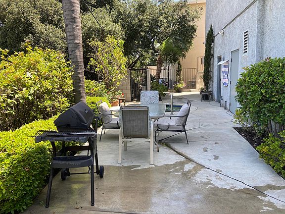 2nd image of 5124 Coldwater Canyon Ave APT 206
