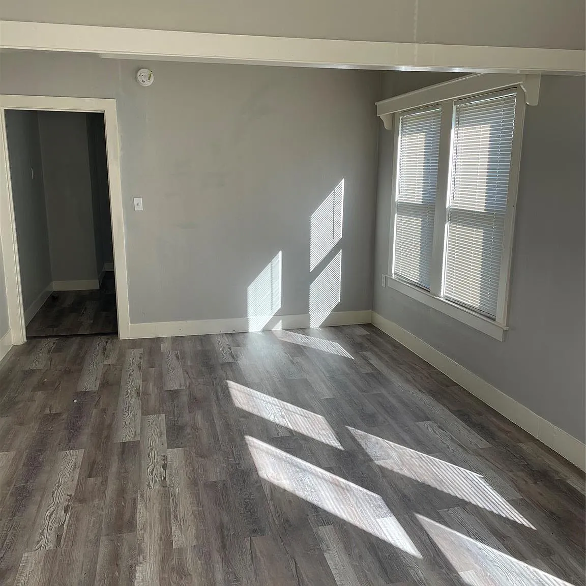 2 bed, 1.0 bath, 816 sqft, $1,375 — Photo 3