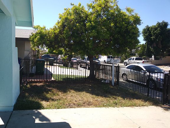 2nd image of 4757 Calle Los Santos