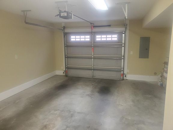 5th image of 156 Finsbury St