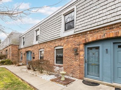590 Carriage Cir, Pittsburgh, PA, 15205
