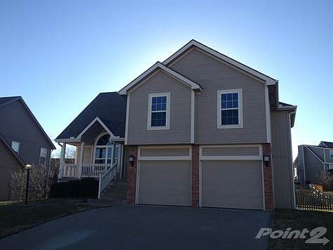 4206 Bennington Front of House (2)