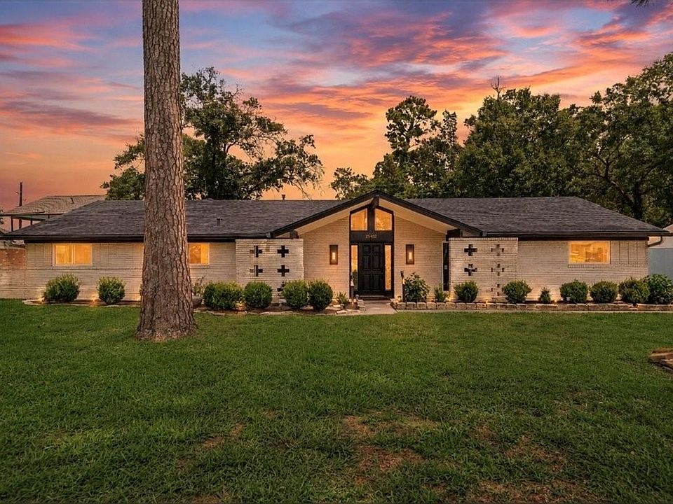 1st image of 25402 Spring Ridge Dr