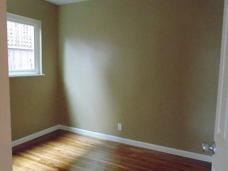 2310 Roosevelt Ave #1 — Photo 9