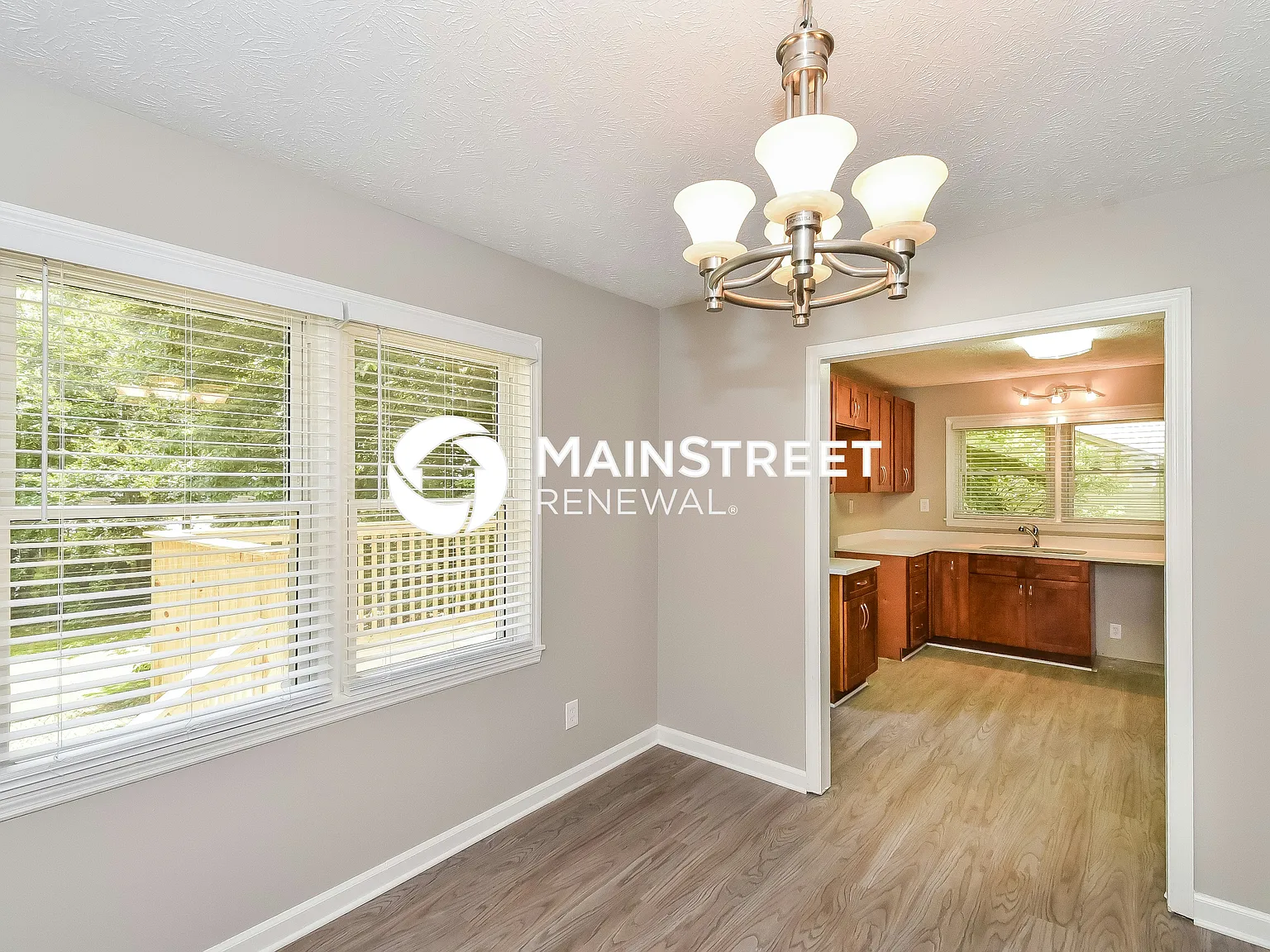 4705 Jay Bird Ln — Photo 4