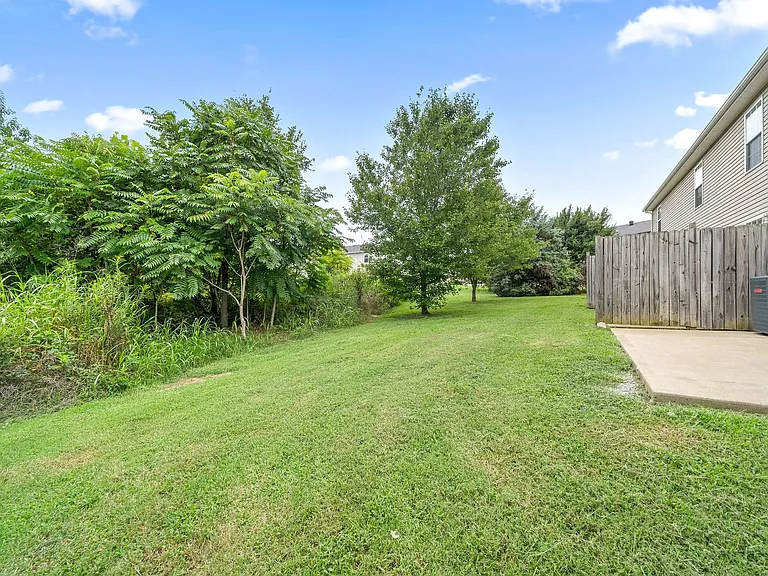 524 Patriot Park Ct — Photo 40