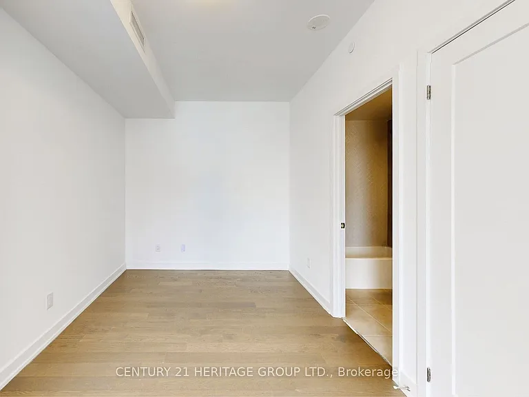 8888 Yonge St #225 — Photo 16