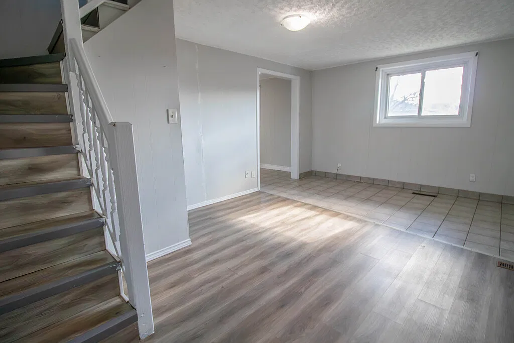 300 Alberta Street - 3 — Photo 4