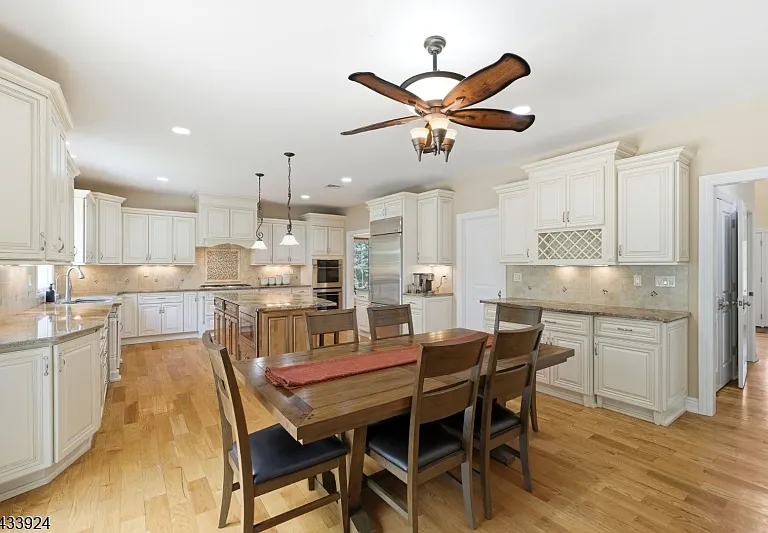 42 Spring Valley Rd — Photo 11