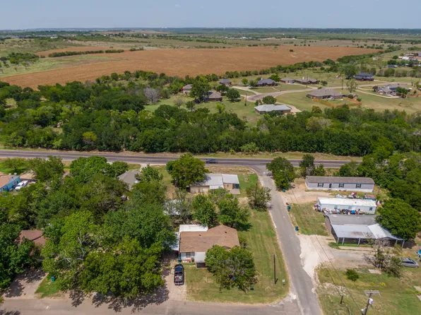 301 W 5th St, Maypearl, TX 76064