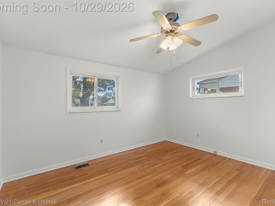 13624 Leroy St, photo 19