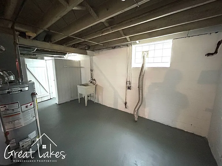 5233 Farmbrook St — Photo 16