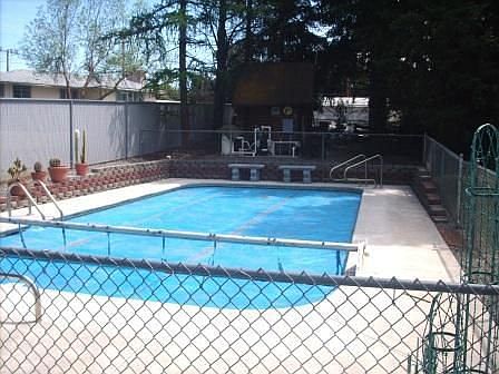 In Ground Heated Pool