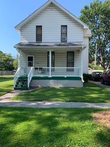 1013 Wall St, Port Huron, MI, 48060