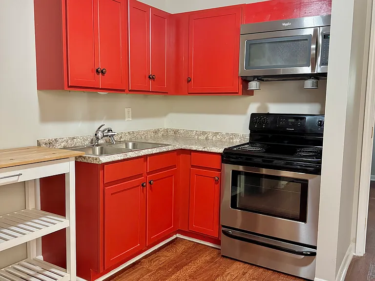 630 Central Ave #111 — Photo 10