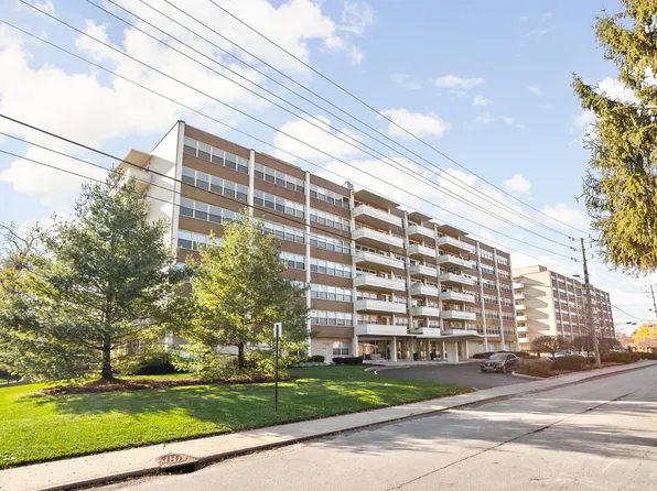 25 E 40th St APT 2B, Indianapolis, IN 46205