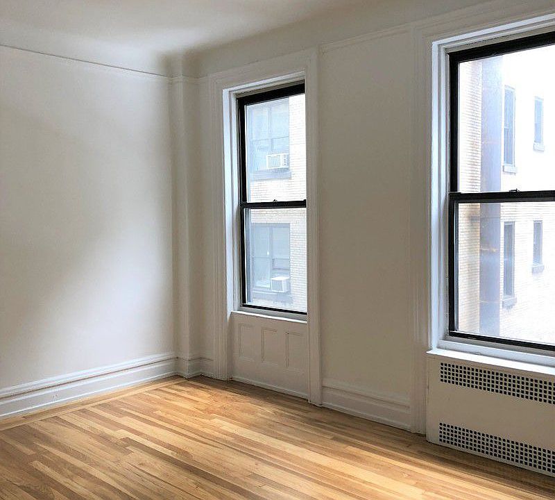1st image of 203 W 54th St #10F