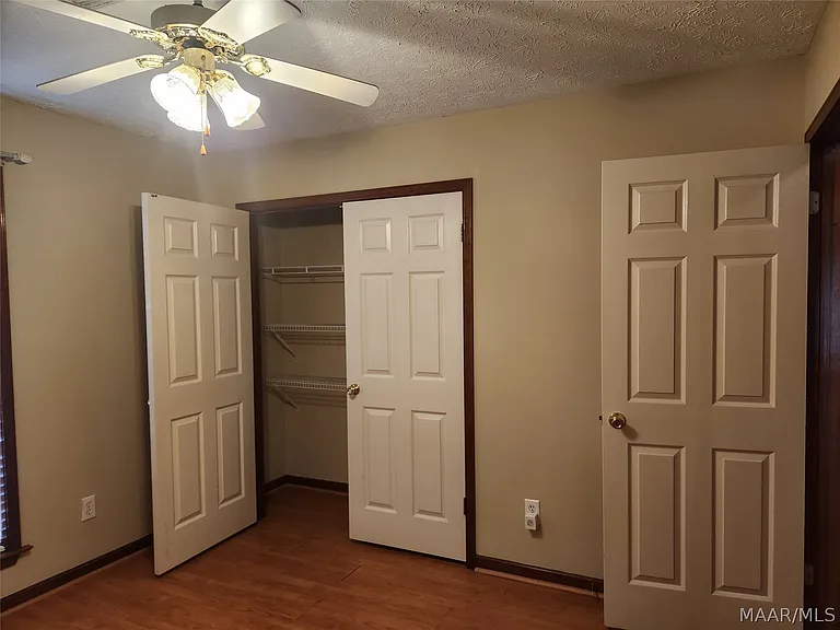 345 Spring Hollow Dr — Photo 21
