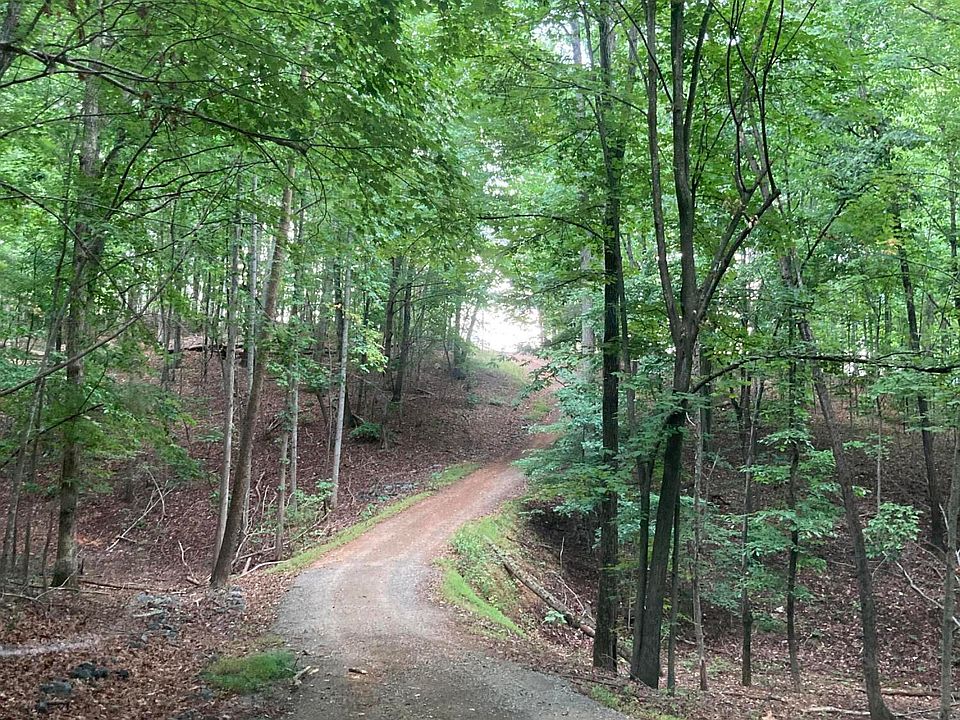 2441 Smith Mountain Rd Penhook, VA, 24137 Apartments for Rent Zillow