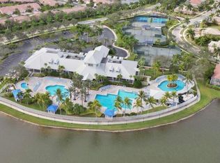 9158 Bay Point Cir, West Palm Beach, FL 33411