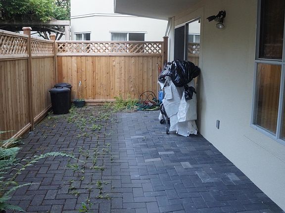 3rd image of 12633 72nd Ave #112