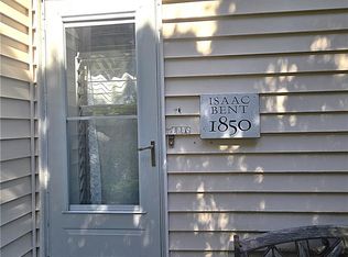 11 Maple Ave, Westerly, RI 02891
