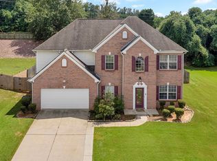 4212 Medlock River Ct, Snellville, GA 30039