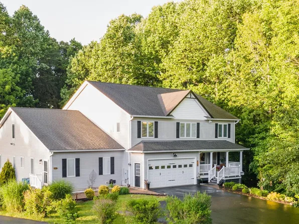 9159 Woodland Way N, Owings, MD 20736