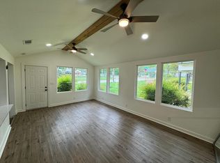 2763 W 9th St, Dallas, TX 75211