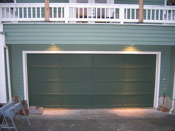 Garage faces north