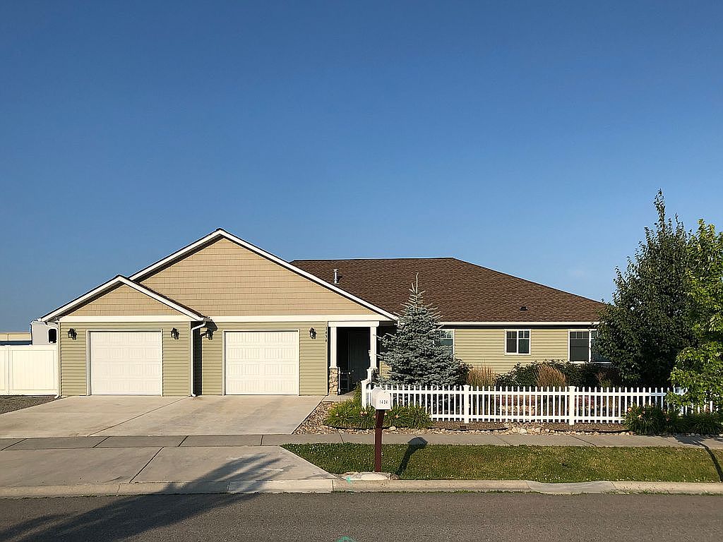 1434 N Ewell Ct, Post Falls, ID 83854 Zillow