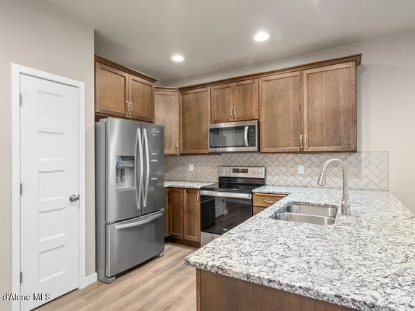 2067 W Alsea Ave, Post Falls, ID 83854