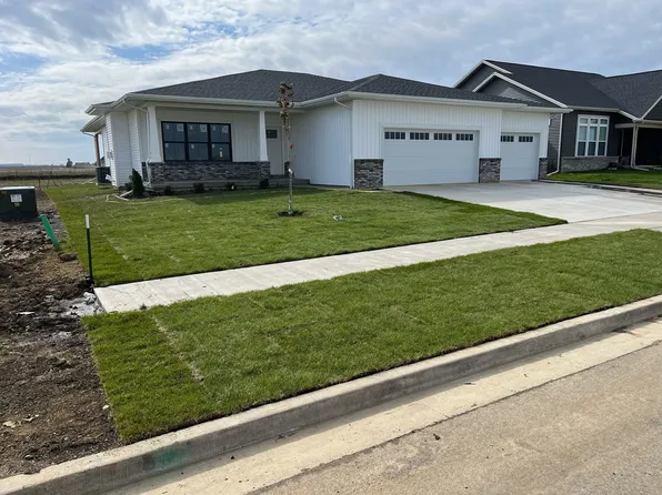 2477 Stanfield Ln, Normal, IL 61761