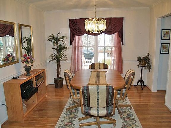 Formal Dining Room