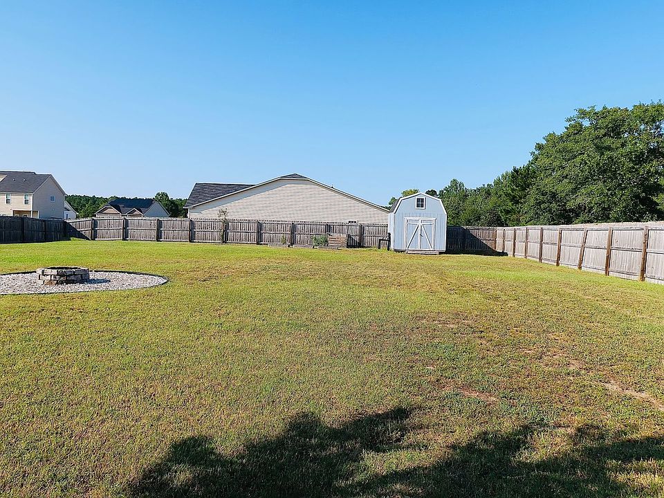2nd image of 194 Yellowfoot Dr