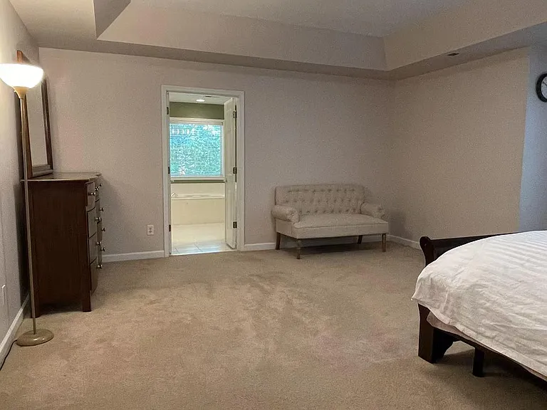 6025 Oakridge Ct — Photo 25