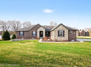 900 Watersmeet, Oxford, MI
