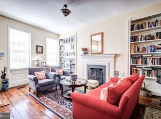 908 S Front St, Philadelphia, PA 19147