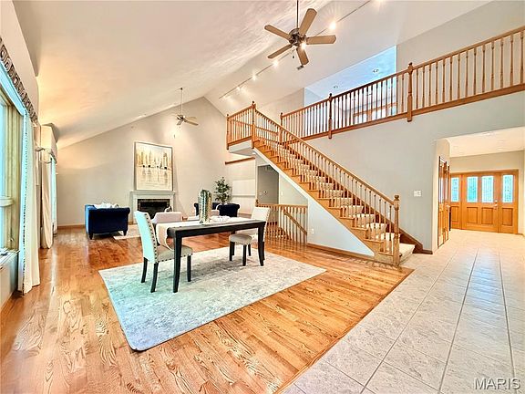 3rd image of 620 Springwood Dr