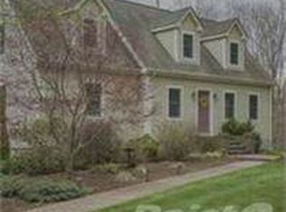 13 Cook Rd, Cumberland, RI 02864