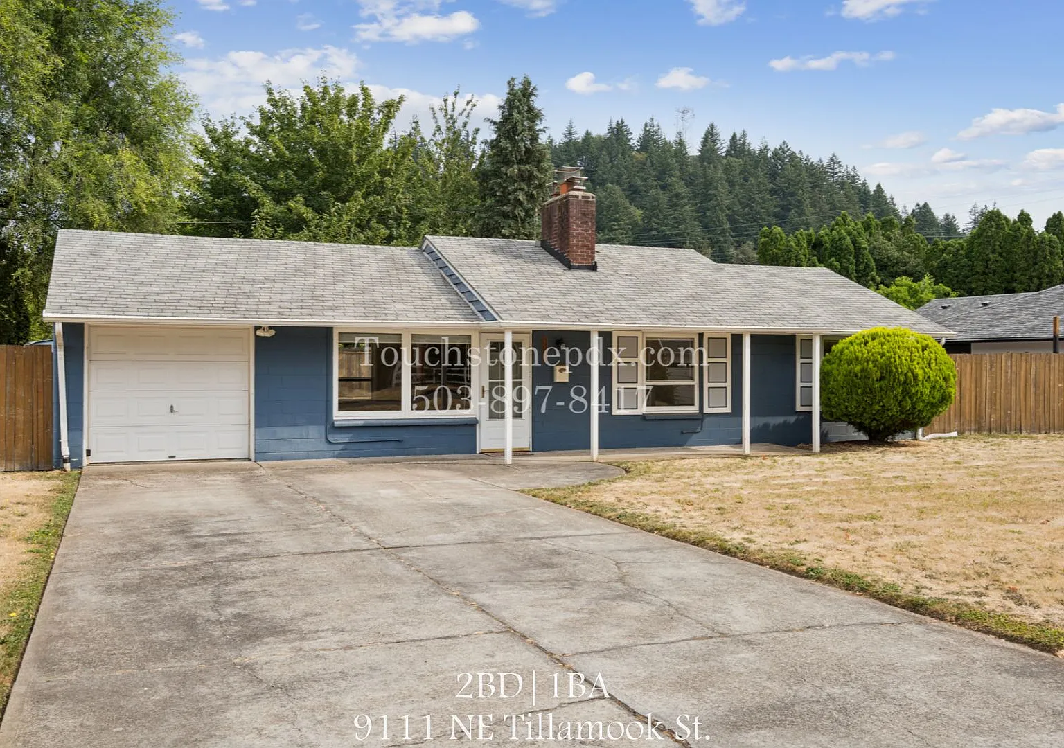Montevilla/Rocky Butte 2BD | 1BA Gem — Photo 1